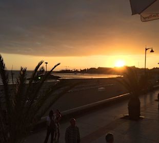 Sundonwner am Playa de las Vistas