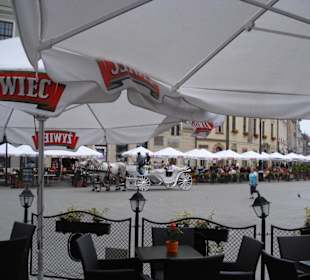 Blick vom Restaurant auf den Marktplatz