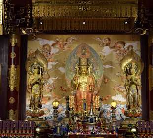 Buddha Tooth Relic Temple