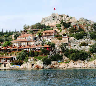 Kekova. Alte Festung und Dorf.