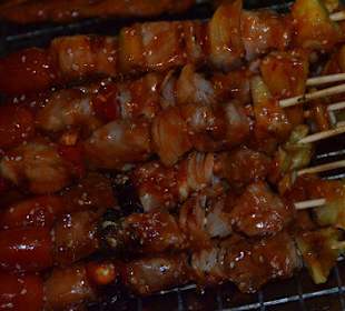 Обжорный ряд на Тонг Сала