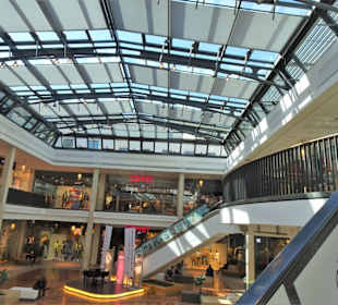 Impressionen aus den Schloss-Arkaden