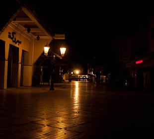 Uliczki starego miasta nocą