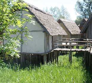 Pfahlbauten