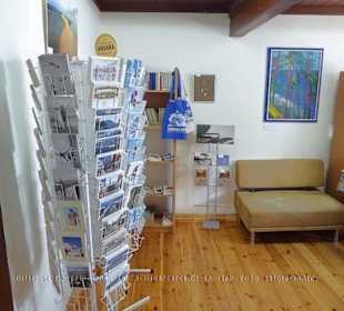 Blick in den Souvenirshop, mit Kasse