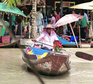 Floating Market