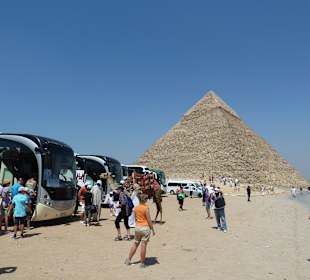Tourismus an den Pyramiden