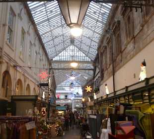St. Nicholas Markets
