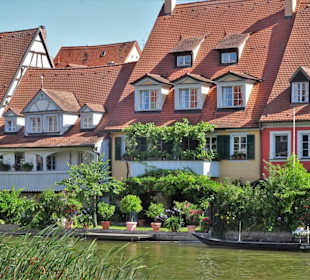 Die Häuser Klein-Venedigs am Ufer der Regnitz