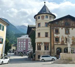 Blick vom Marktplatz zum Hirschenhaus