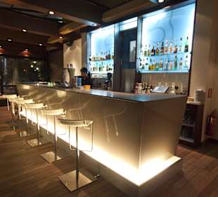 Cocktails in Pabisa Beach Club