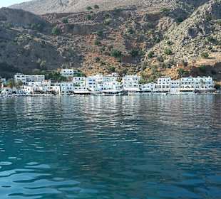 Blick von Fähre auf Bucht