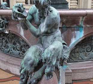 Eindrücke vom Hygieia-Brunnen