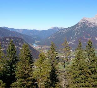 Blick vom Jakobskreuz auf den Pillersee