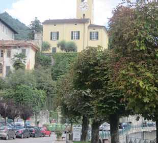 An der Uferpromenade