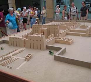 Modell des Karnak-Tempels