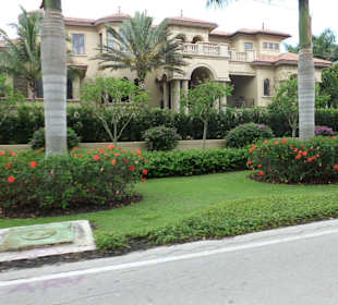 Am Strand von Lowdermil