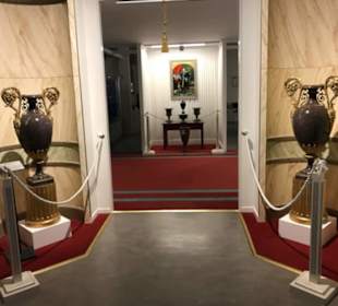 Porphyr-Artefakte im Porphyr-Museum