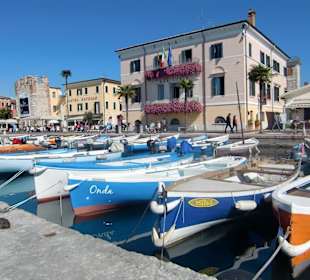 Hafen von Bardolino
