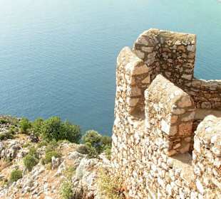 Ruiny twierdzy obronnej w alanyi