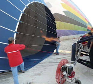 Heißluftballonfahrt über Kappadokien
