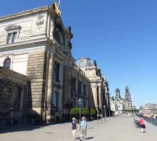 Brühlsche Terrasse