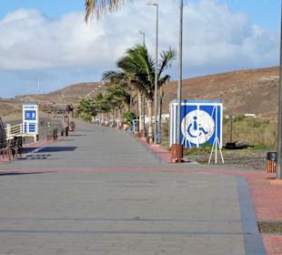 Eindrücke von der Strandpromenade Tarajalejo