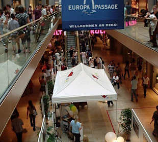 Blick in die untere Ebene der Passage