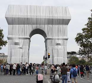 Arc de Triomphe / Triumphbogen
