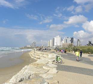 Tel Aviv beach 9