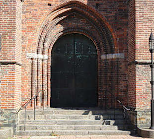 Hauptportal Sankta Maria Kyrka