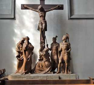 Kreizungsszene in der Lambertuskirche