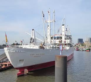 Außenansicht der Cap San Diego