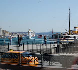 Bosphorous - a vibrant strait