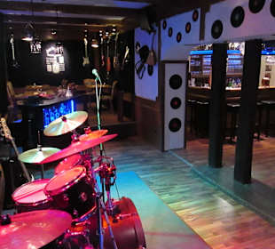 Pub Restaurant Piano