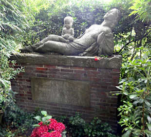 Das Grab der Künstlerin Modersohn-Becker