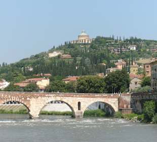 Brücke die verbindet