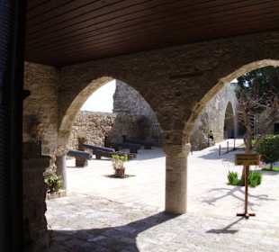 Eingang in den Innenhof