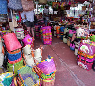 Rundgang über den Marché forain du Front de Mer