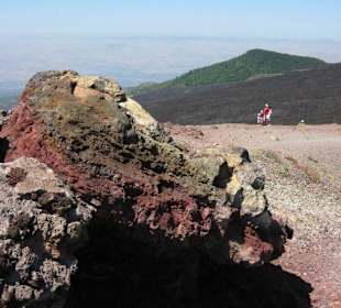 Etna - Blick ins Tal Richtung Küste