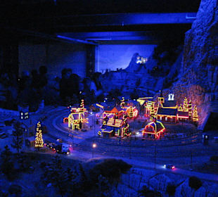 Nachtstimmung im Weihnachtsdorf