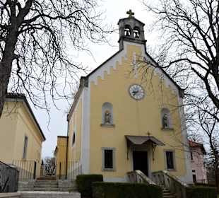 Kirche in der Anlage