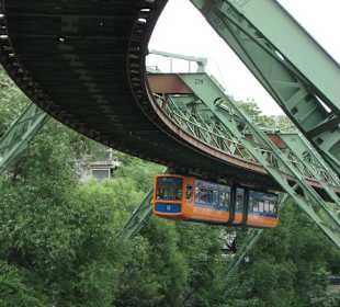 Schwebebahn
