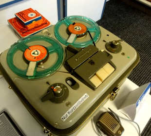 Rundgang durch das Rundfunkmuseum Bremen