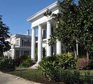 Angelehnt an griechische Tempel