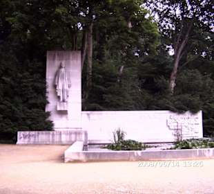 Denkmal am Park