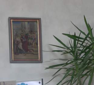 Bitte beschreiben Sie, was auf Ihren Bildern zu se