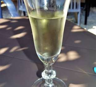 Ein Muscat als Aperitif