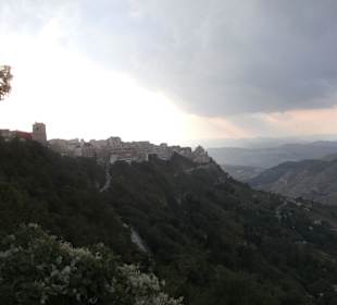 Castello di Lombardia Ausblick