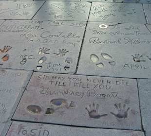 Hand- und Fußspuren vor dem Chinese Theatre